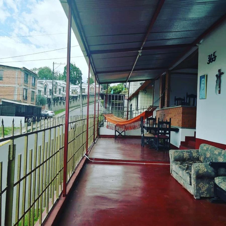 Hostal Spa Casa De Piedra Con Jacuzzi Santa Rosa de Cabal Extérieur photo