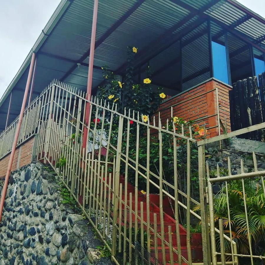 Hostal Spa Casa De Piedra Con Jacuzzi Santa Rosa de Cabal Extérieur photo