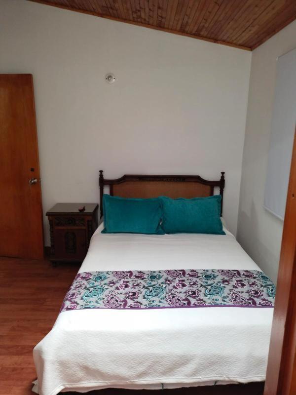 Hostal Spa Casa De Piedra Con Jacuzzi Santa Rosa de Cabal Extérieur photo