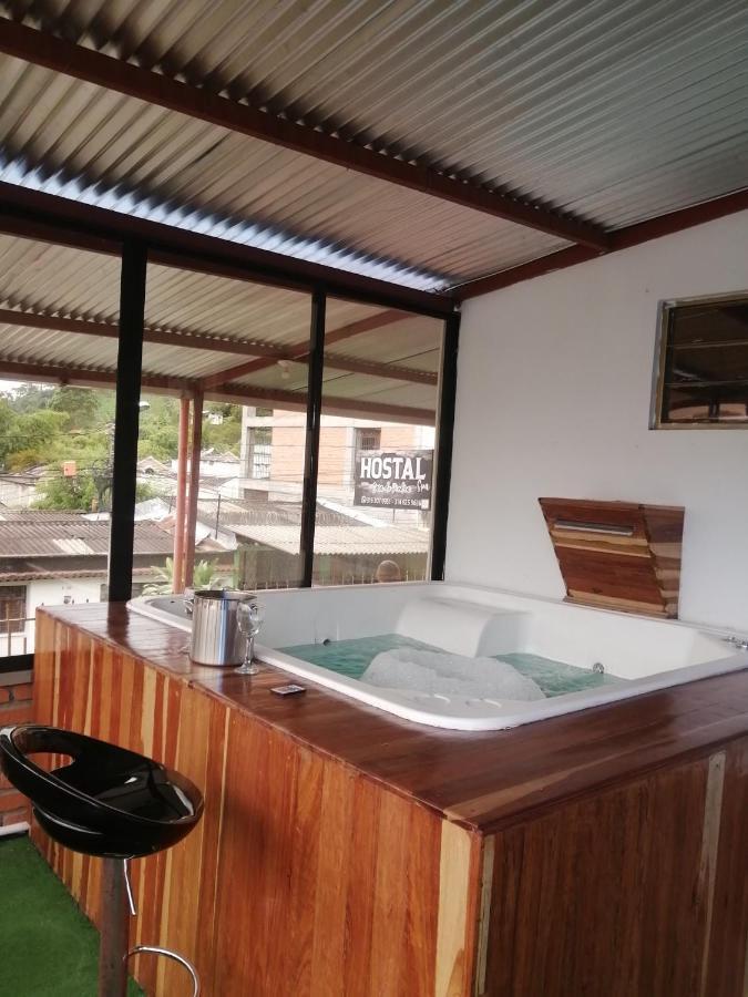 Hostal Spa Casa De Piedra Con Jacuzzi Santa Rosa de Cabal Extérieur photo